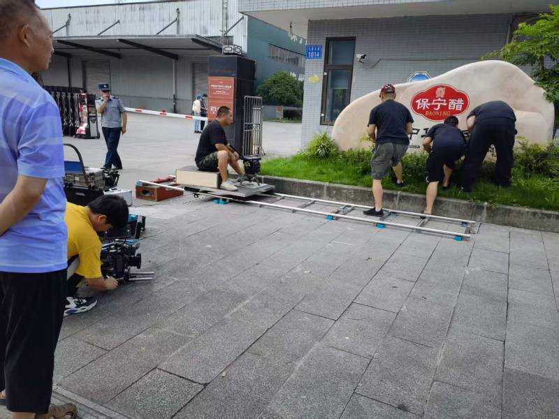 叠彩区广告片拍摄公司核心优势：全流程服务，让品牌广告片省心更出彩