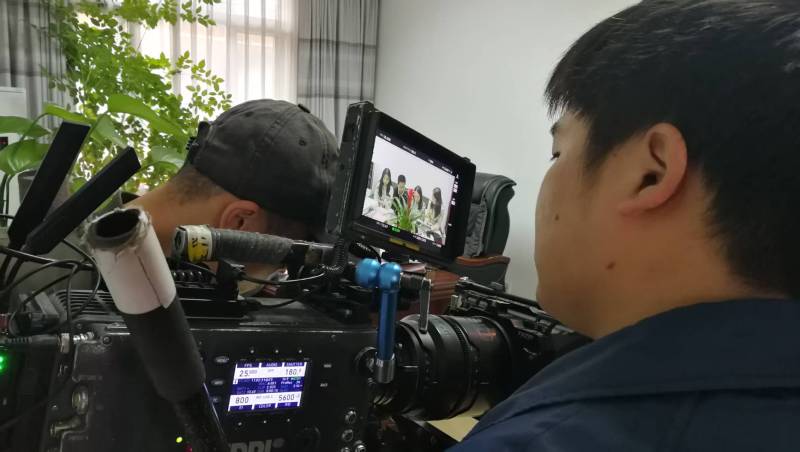 剧本杀式体验：叠彩区广告片拍摄公司构建沉浸式消费决策路径